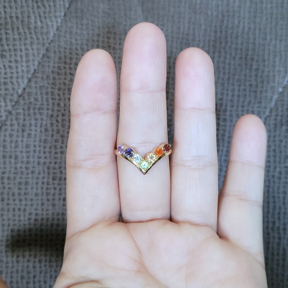 Shivam V-Curved Chakra🧘‍♀️ Gemstones Ring💍 - NWT